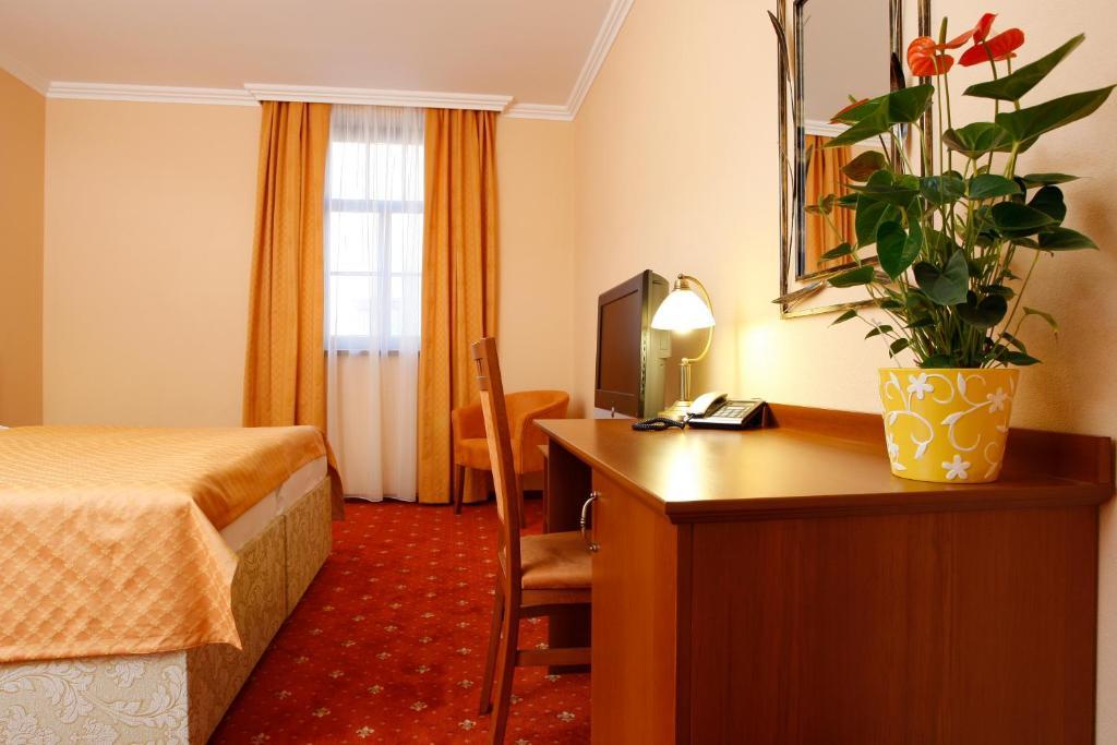 Hotel Majolika Модра Стая снимка
