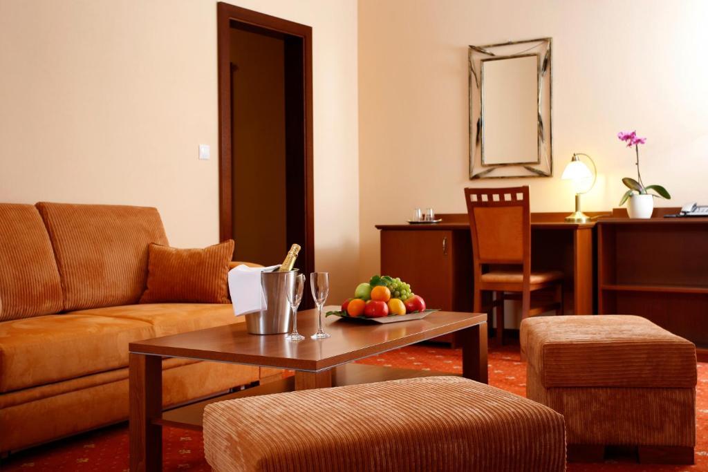 Hotel Majolika Модра Стая снимка